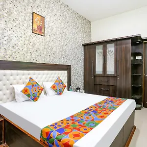 https://oyo-flagship-aditya-guest-house.hotels-varanasi.com